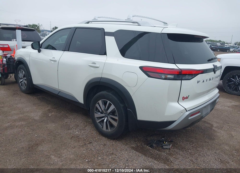 2023 NISSAN PATHFINDER SL FWD VIN: 5N1DR3CA3PC243643