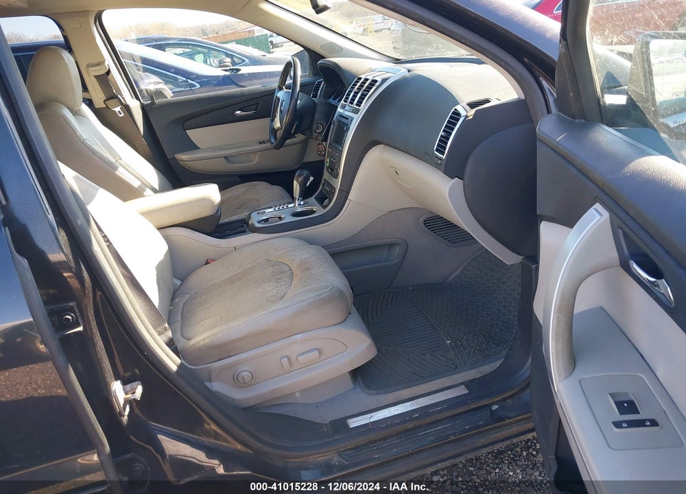 2011 GMC ACADIA SLT-2 VIN: 1GKKRSED4BJ338735
