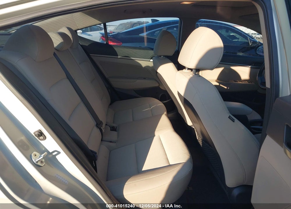 2017 HYUNDAI ELANTRA VALUE EDITION VIN: KMHD84LFXHU418101