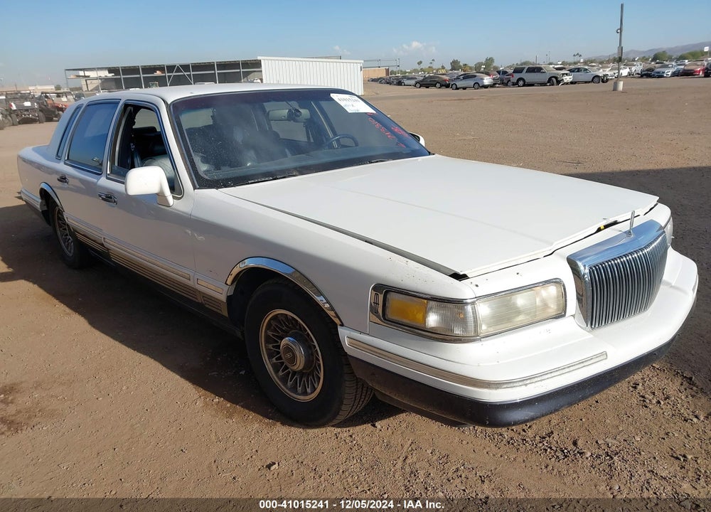 1995 LINCOLN TOWN CAR EXECUTIVE VIN: 1LNLM81W7SY743810