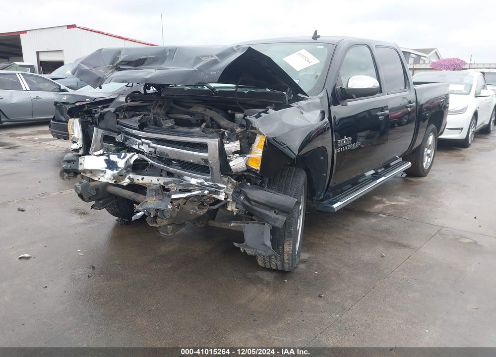2009 CHEVROLET SILVERADO 1500 LT VIN: 3GCEC23039G277321