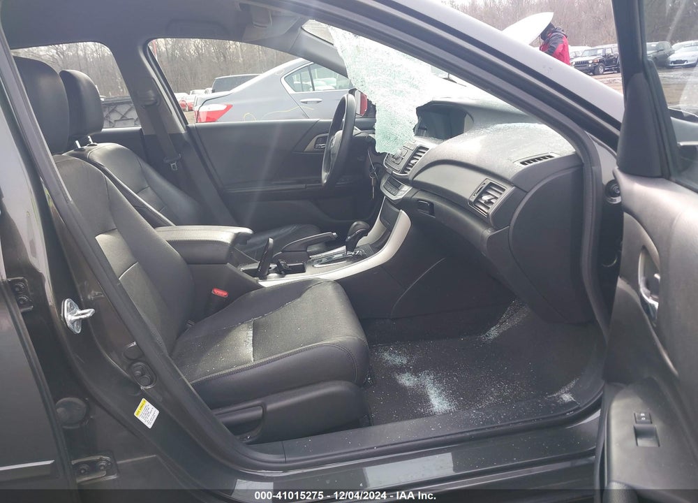 2013 HONDA ACCORD LX VIN: 1HGCR2F37DA199257