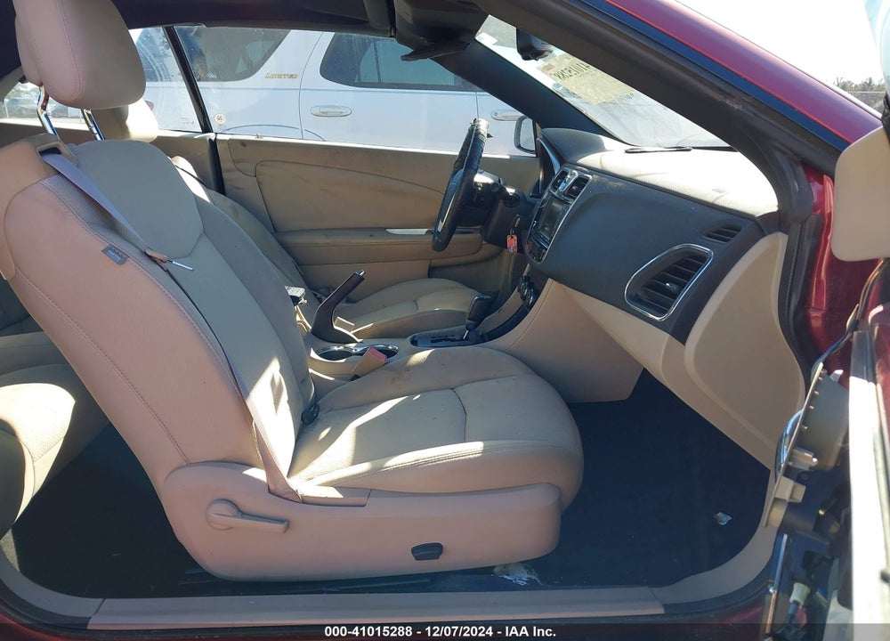 2011 CHRYSLER 200 TOURING VIN: 1C3BC2EG4BN530340