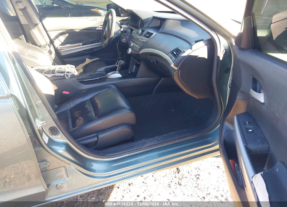 2009 HONDA ACCORD 2.4 EX-L VIN: 1HGCP26839A075155