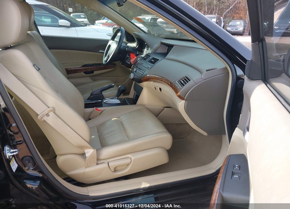 2009 HONDA ACCORD 2.4 EX-L VIN: 1HGCP26859A041086