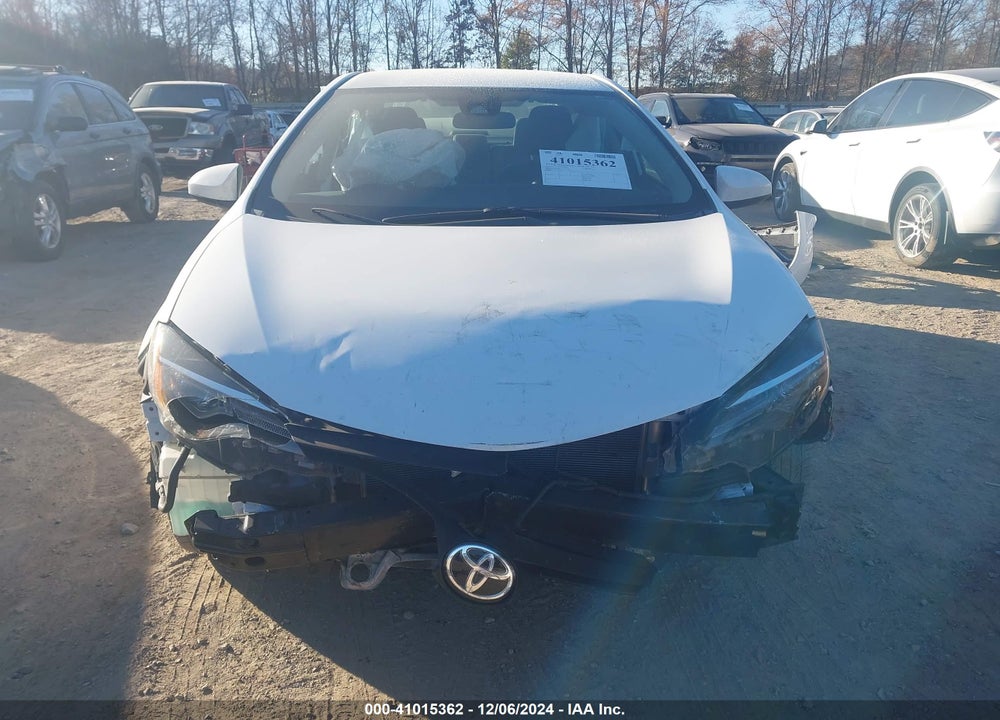 2019 TOYOTA COROLLA L VIN: 2T1BURHE3KC179306