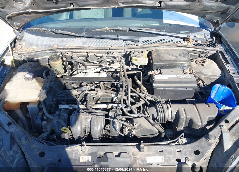 2005 FORD FOCUS ZX4 VIN: 1FAFP34N45W162916