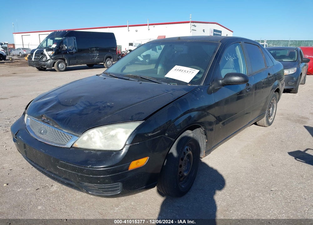 2005 FORD FOCUS ZX4 VIN: 1FAFP34N45W162916
