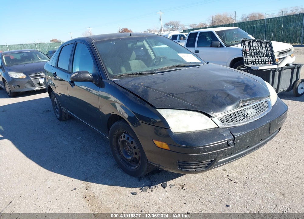 2005 FORD FOCUS ZX4 VIN: 1FAFP34N45W162916