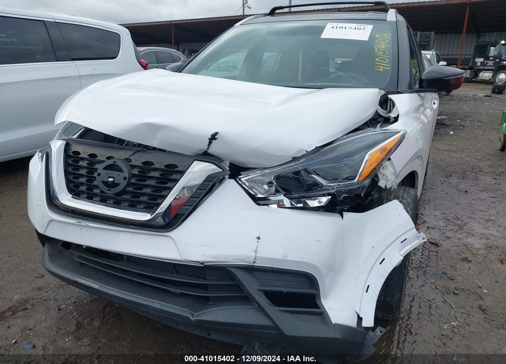 2019 NISSAN KICKS SR VIN: 3N1CP5CU3KL521565