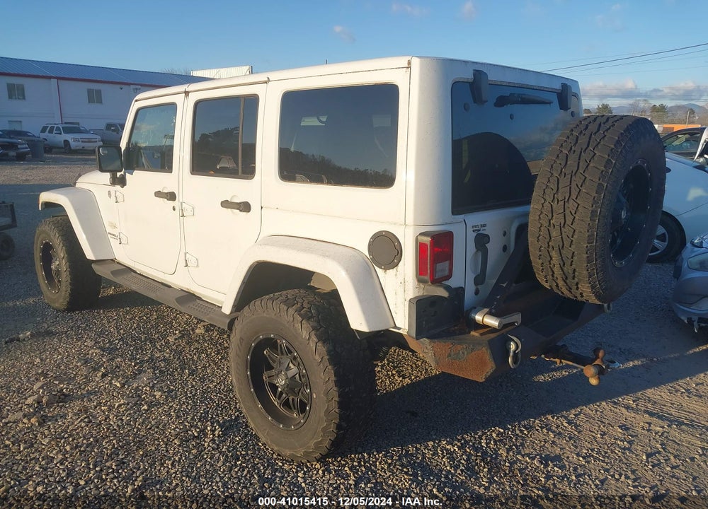 2011 JEEP WRANGLER UNLIMITED SAHARA VIN: 1J4HA5H1XBL557374