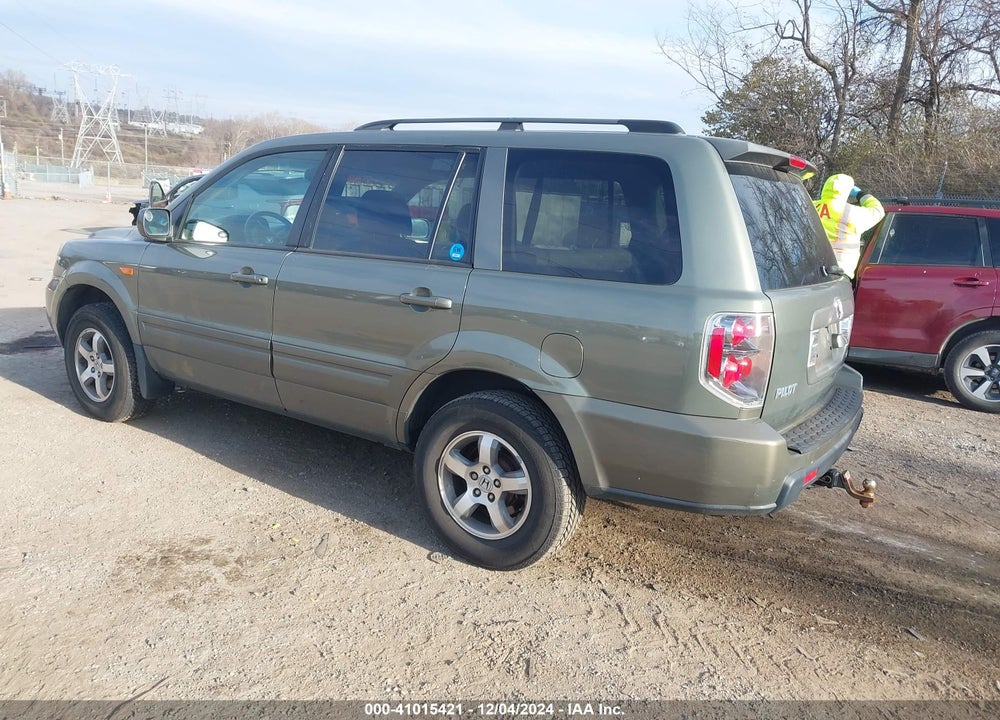 2008 HONDA PILOT EX-L VIN: 5FNYF18788B014640