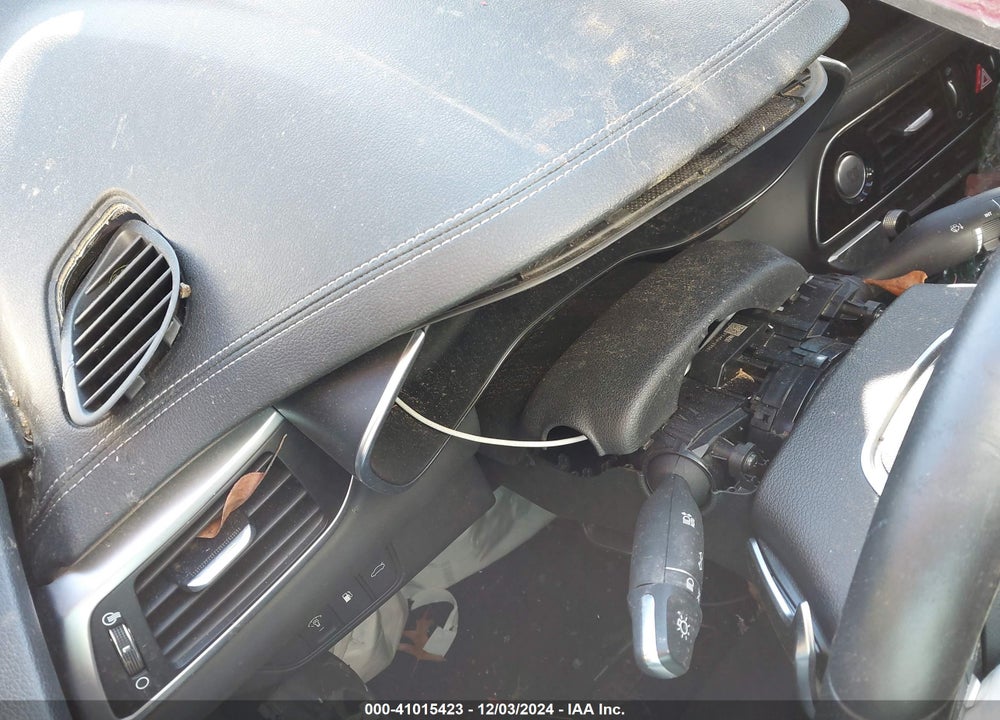 2023 GENESIS G70 VIN: KMTG34TA8PU131957