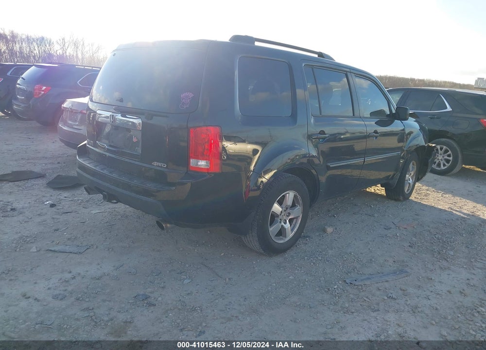 2010 HONDA PILOT EX-L VIN: 5FNYF4H64AB039243