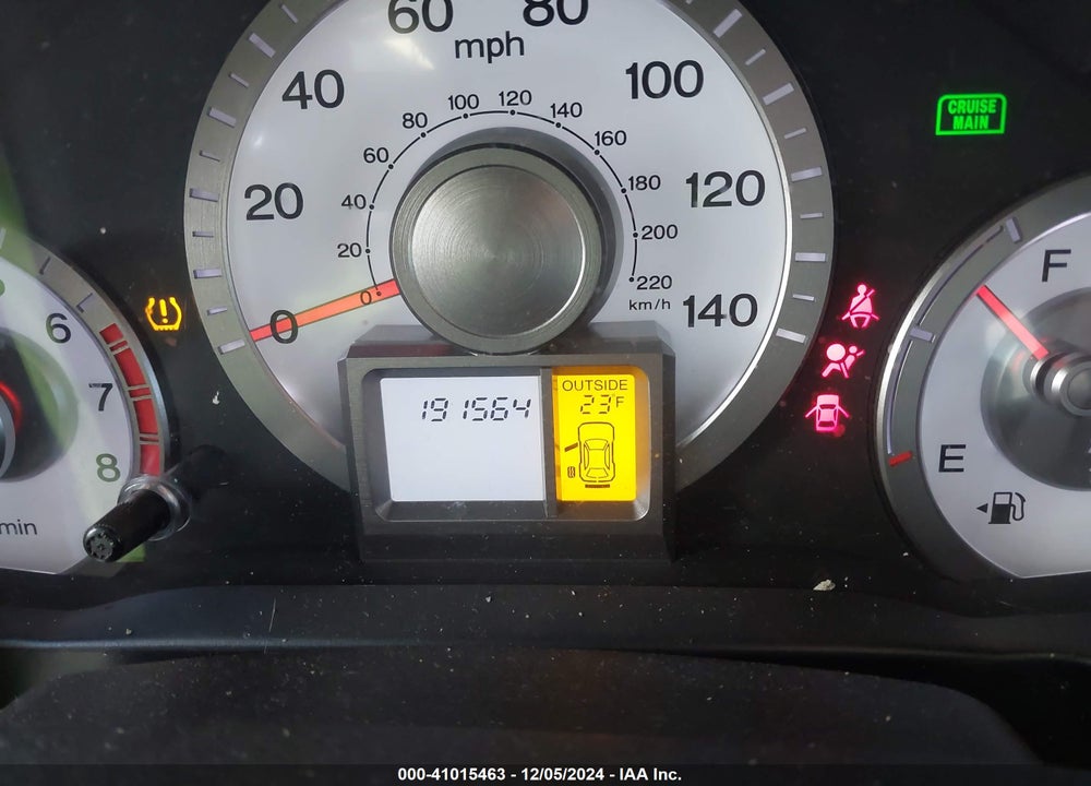 2010 HONDA PILOT EX-L VIN: 5FNYF4H64AB039243
