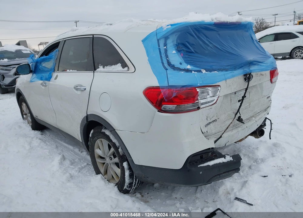 2016 KIA SORENTO 2.4L LX VIN: 5XYPGDA35GG070558
