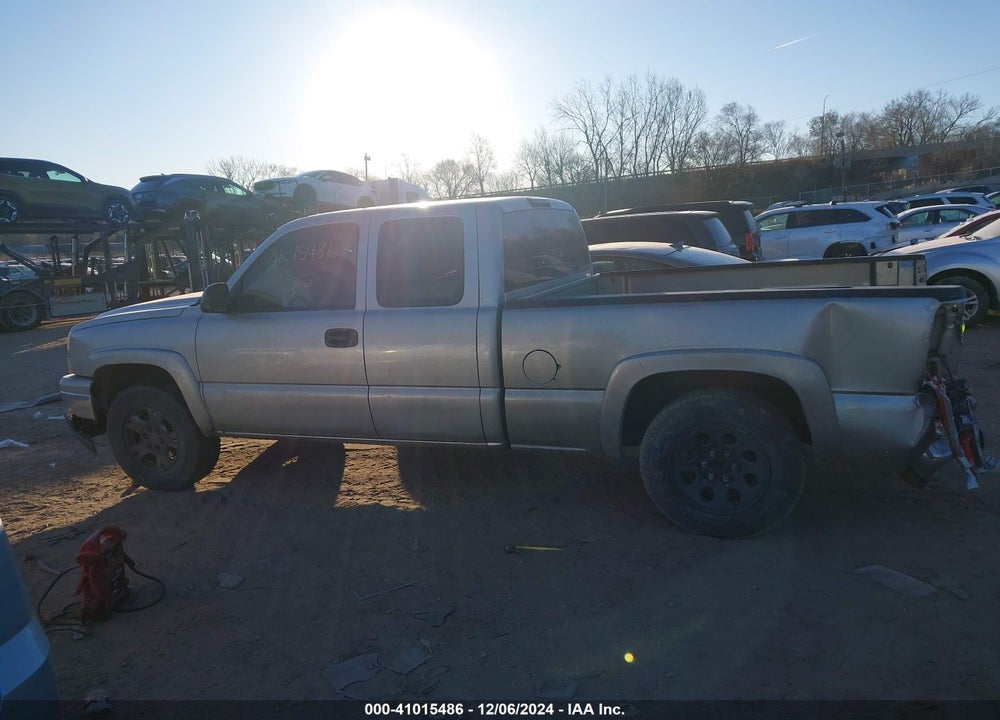 2006 CHEVROLET SILVERADO 1500 VIN: 2GCEK19B661111157