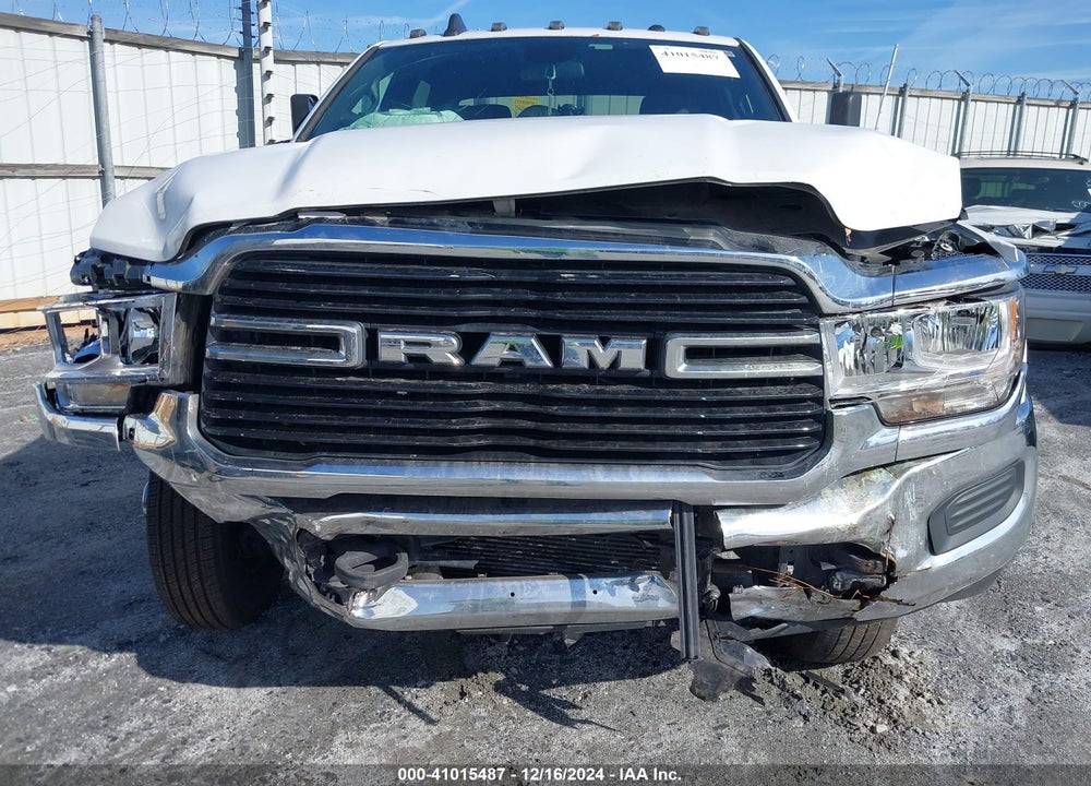2021 RAM 3500 BIG HORN  4X4 8' BOX VIN: 3C63RRHL5MG635763