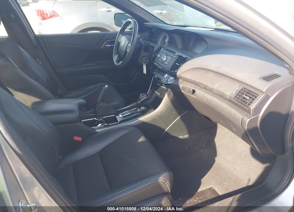2016 HONDA ACCORD SPORT VIN: 1HGCR2F52GA057131