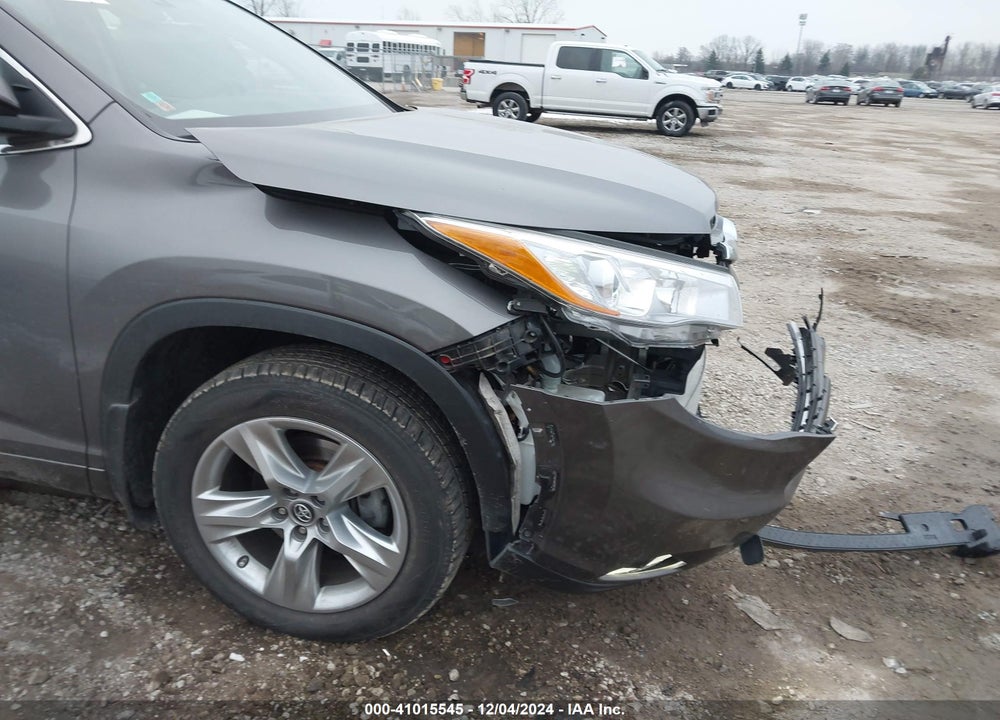 2016 TOYOTA HIGHLANDER LIMITED PLATINUM V6 VIN: 5TDDKRFH6GS336109