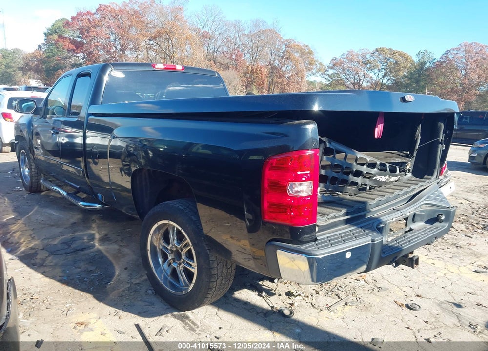 2007 CHEVROLET SILVERADO 1500 LTZ VIN: 1GCEC19J07E571581