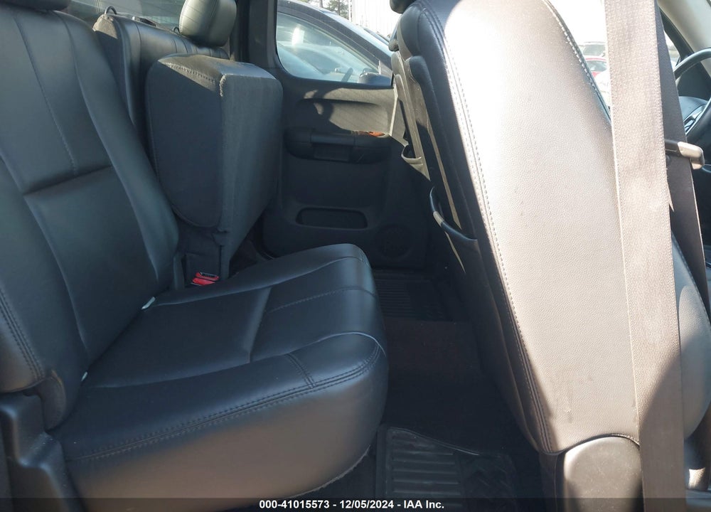 2007 CHEVROLET SILVERADO 1500 LTZ VIN: 1GCEC19J07E571581