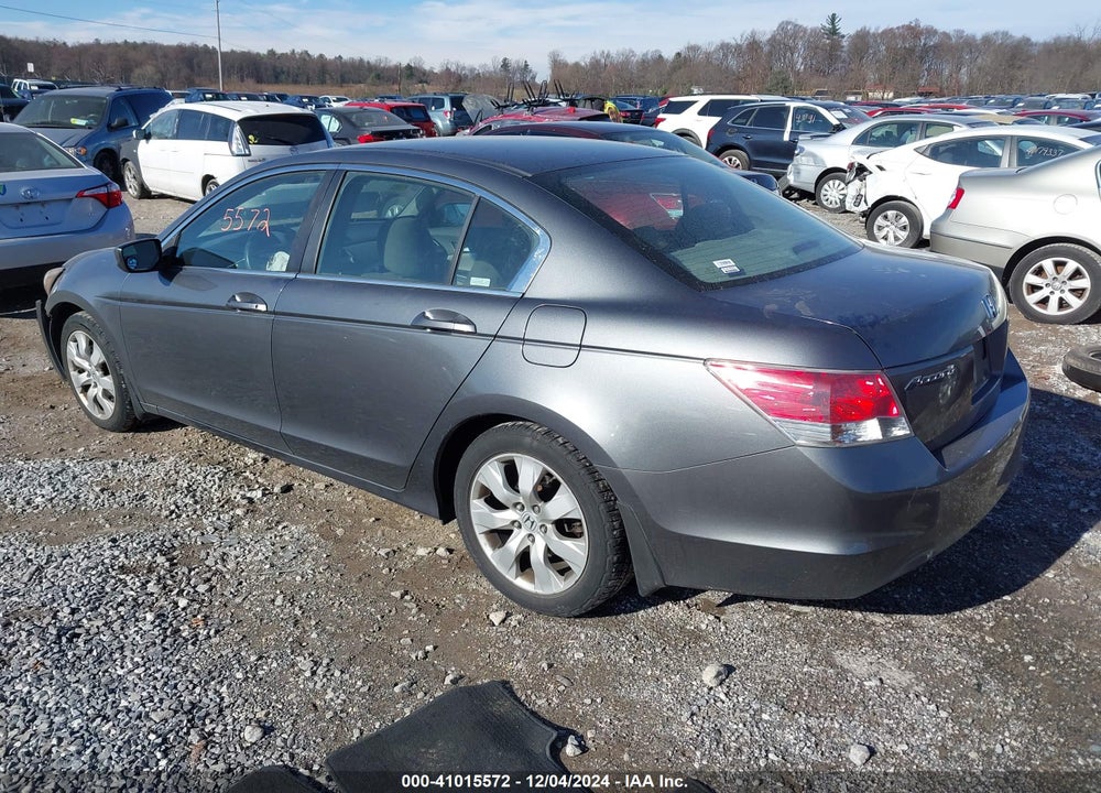 2009 HONDA ACCORD 2.4 EX VIN: 1HGCP26769A108852