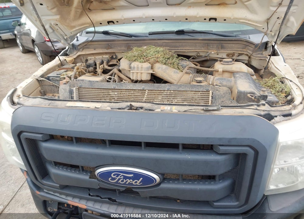 2015 FORD F-250 XL VIN: 1FT7X2B67FEB70911