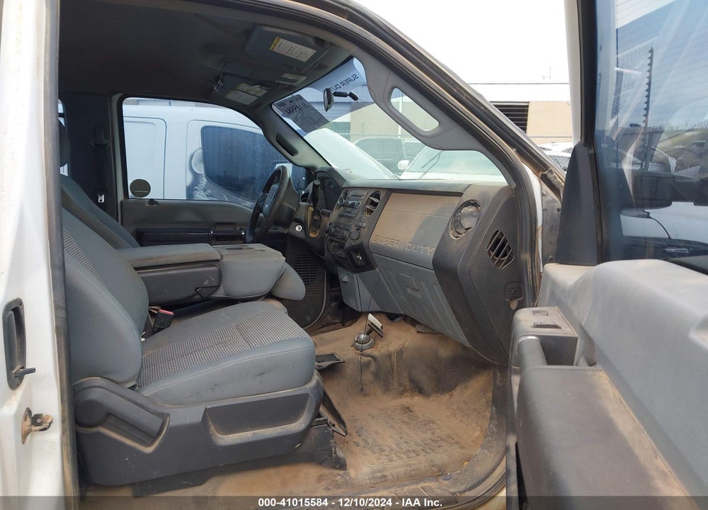 2015 FORD F-250 XL VIN: 1FT7X2B67FEB70911