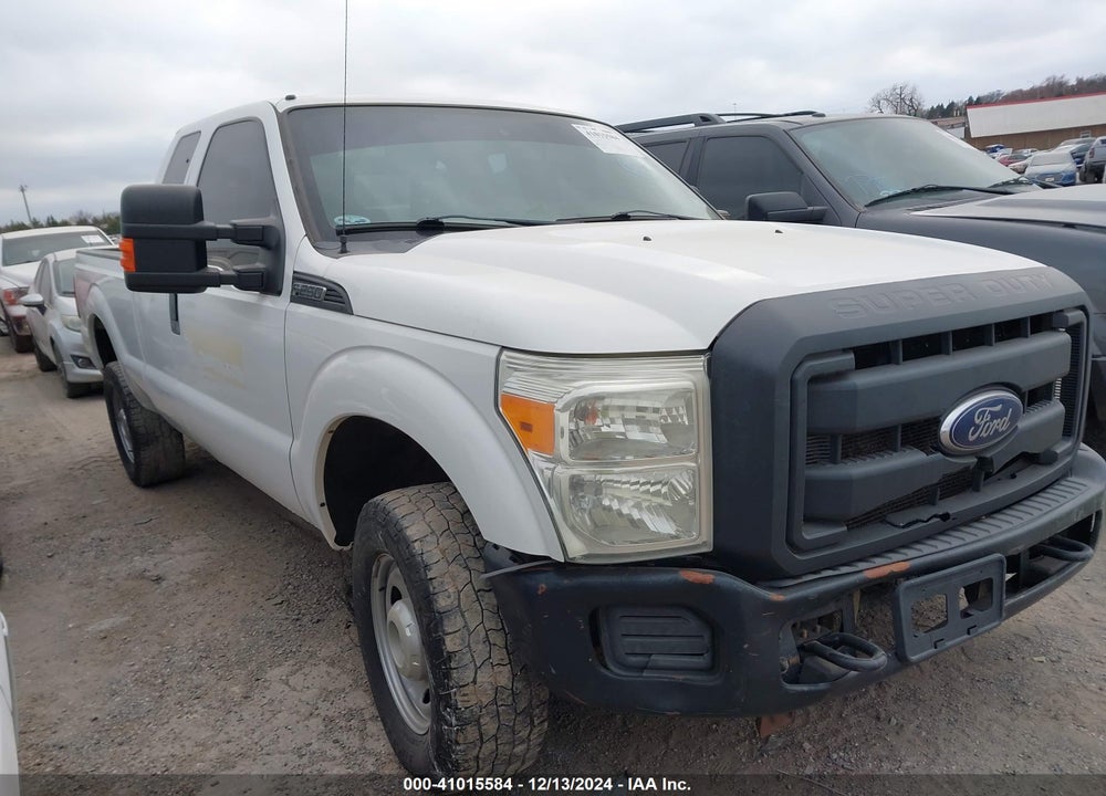 2015 FORD F-250 XL VIN: 1FT7X2B67FEB70911