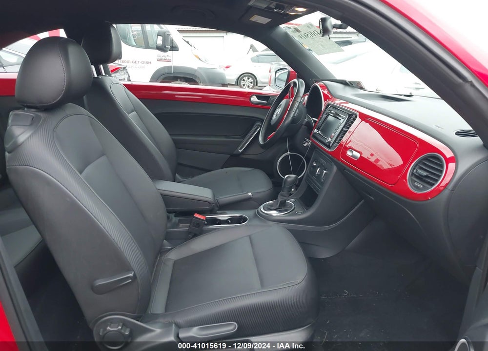 2012 VOLKSWAGEN BEETLE 2.5L VIN: 3VWJP7AT8CM638125