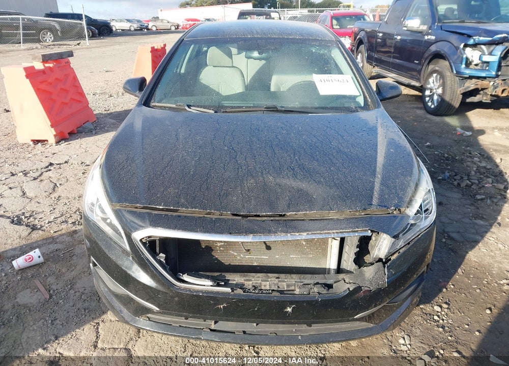 2016 HYUNDAI SONATA SE VIN: 5NPE24AF4GH315360