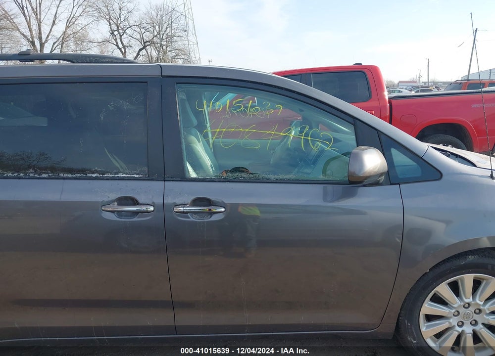 2013 TOYOTA SIENNA XLE LIMITED VIN: 5TDDK3DC0DS061515