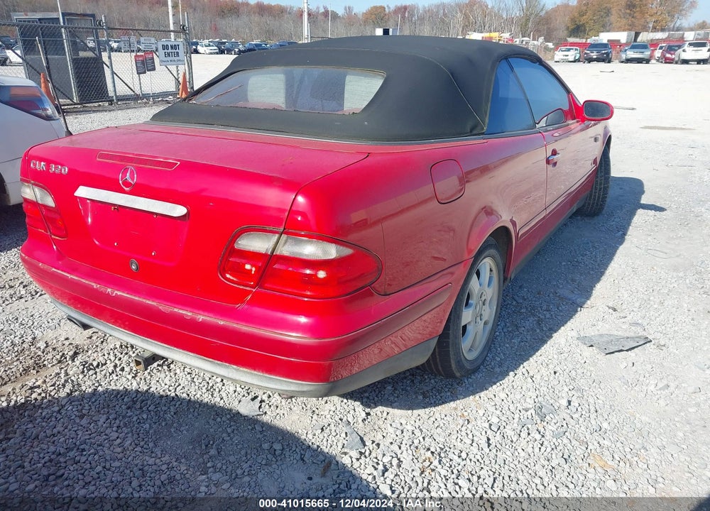 1999 MERCEDES-BENZ CLK 320 VIN: WDBLK65G4XT018492