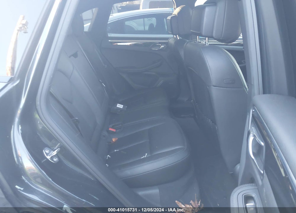 2017 PORSCHE MACAN VIN: WP1AA2A5XHLB00963