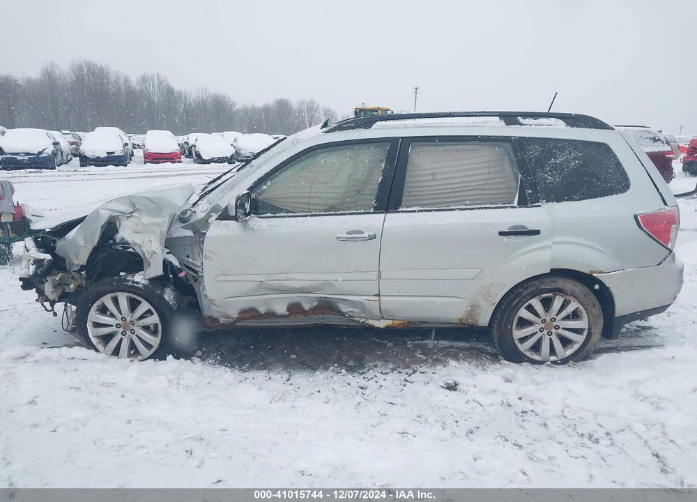 2010 SUBARU FORESTER 2.5X PREMIUM VIN: JF2SH6CCXAH710702