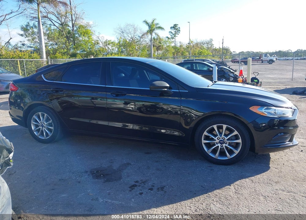 2017 FORD FUSION SE VIN: 3FA6P0H76HR402937