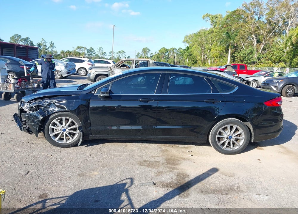 2017 FORD FUSION SE VIN: 3FA6P0H76HR402937