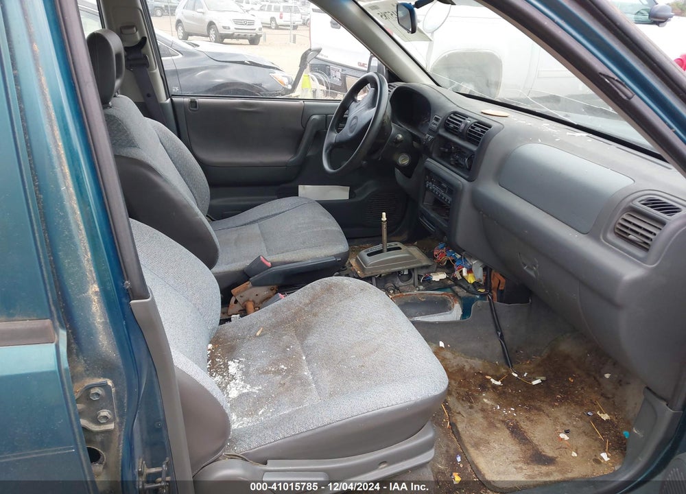 1998 ISUZU RODEO LS/S VIN: 4S2CK58W2W4316888