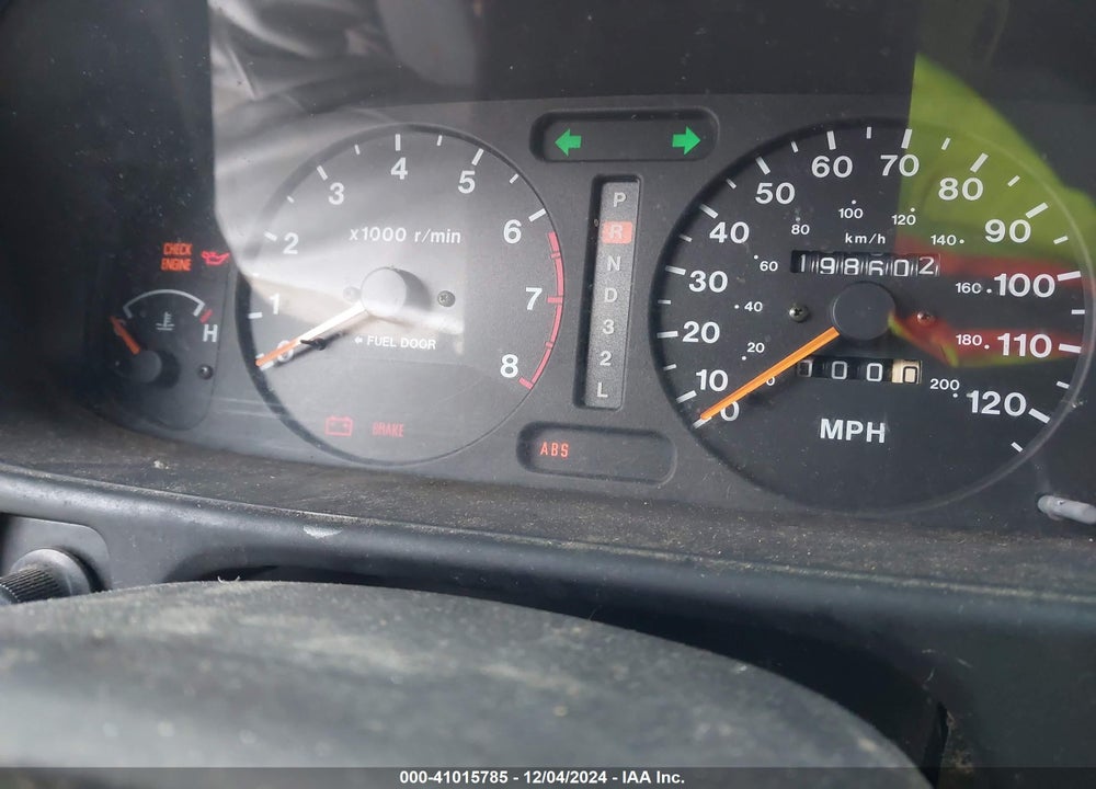 1998 ISUZU RODEO LS/S VIN: 4S2CK58W2W4316888