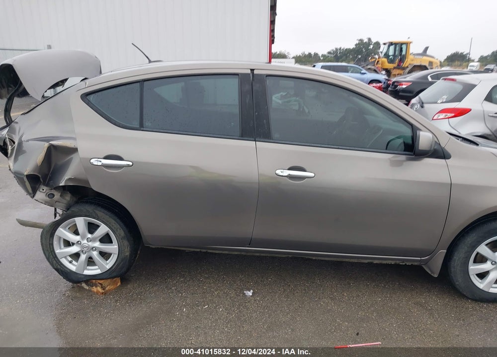 2012 NISSAN VERSA 1.6 SL VIN: 3N1CN7AP4CL938385