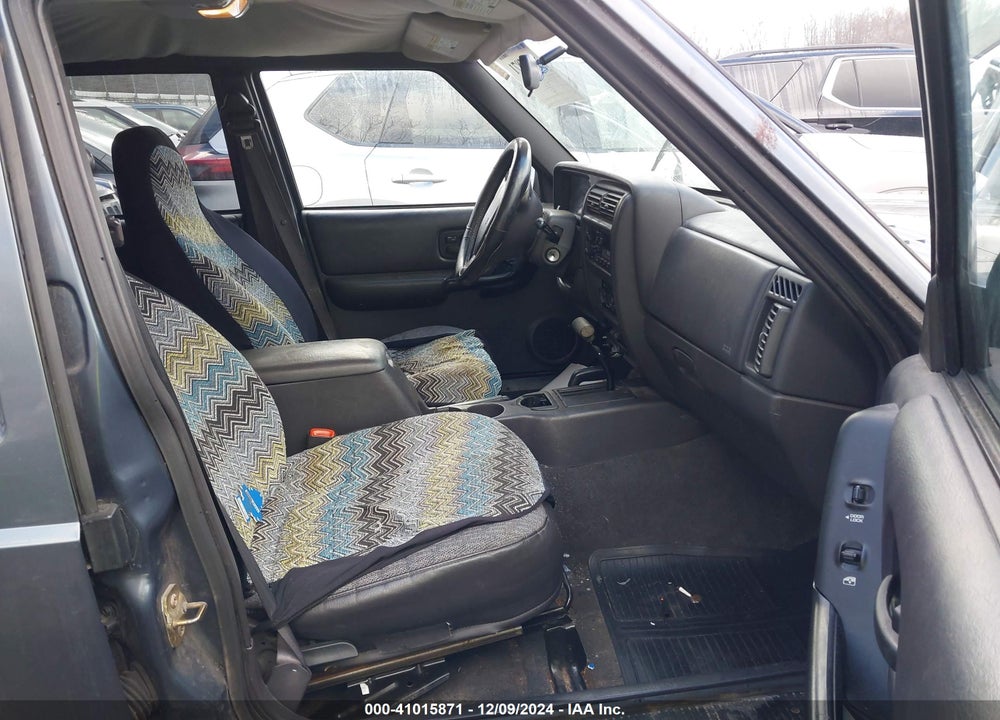 2001 JEEP CHEROKEE SPORT VIN: 1J4FF48S11L545981