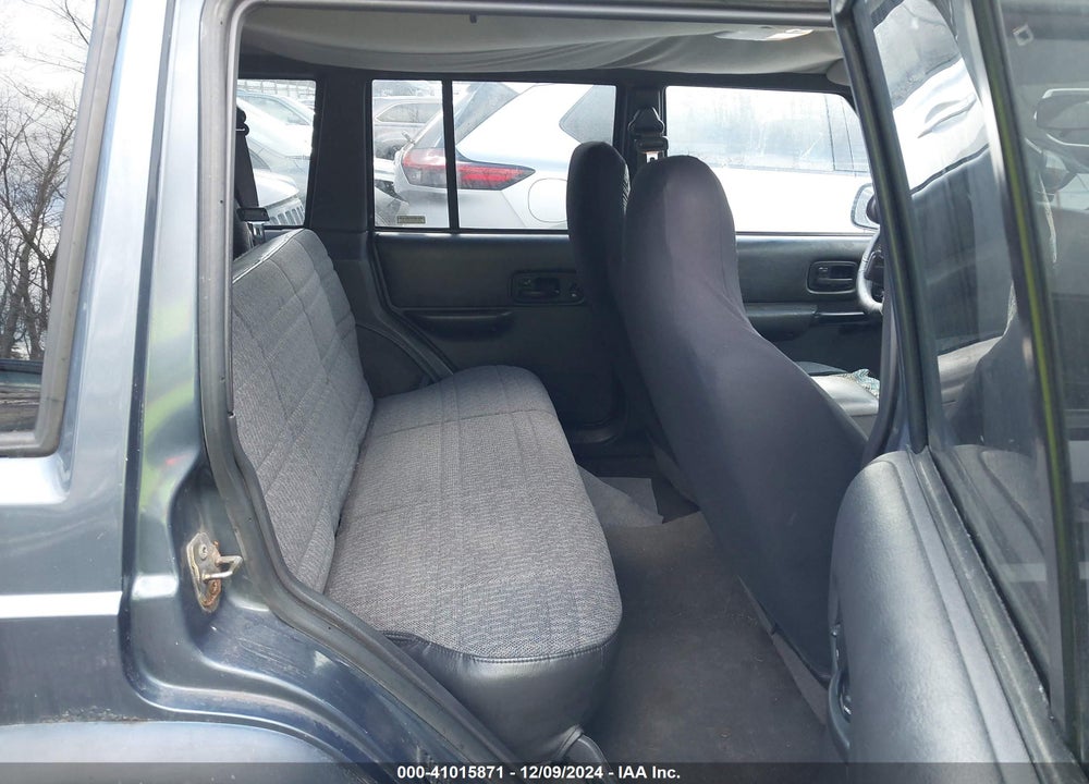 2001 JEEP CHEROKEE SPORT VIN: 1J4FF48S11L545981