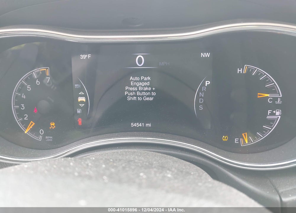 2015 JEEP GRAND CHEROKEE VIN: 1C4RJFAG3FC224809