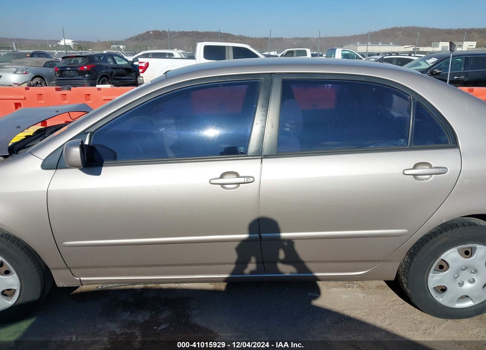 2003 TOYOTA COROLLA LE VIN: 1NXBR32EX3Z103170