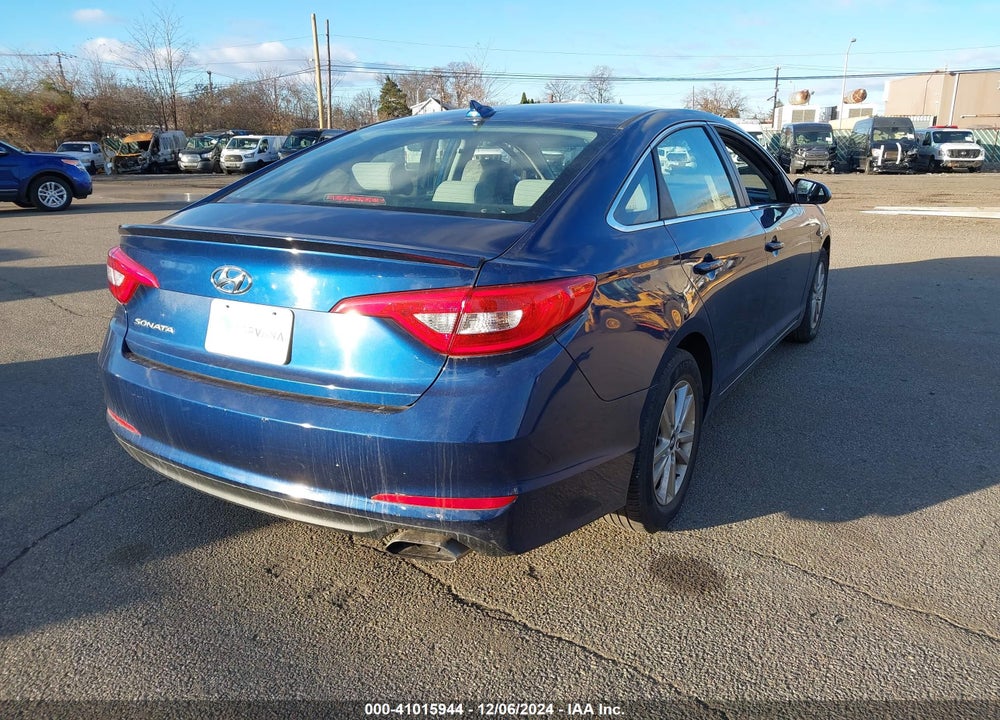 2017 HYUNDAI SONATA VIN: 5NPE24AF6HH494633