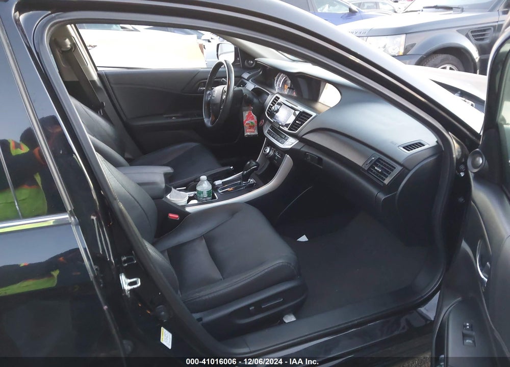 2013 HONDA ACCORD TOURING VIN: 1HGCR3F99DA037429