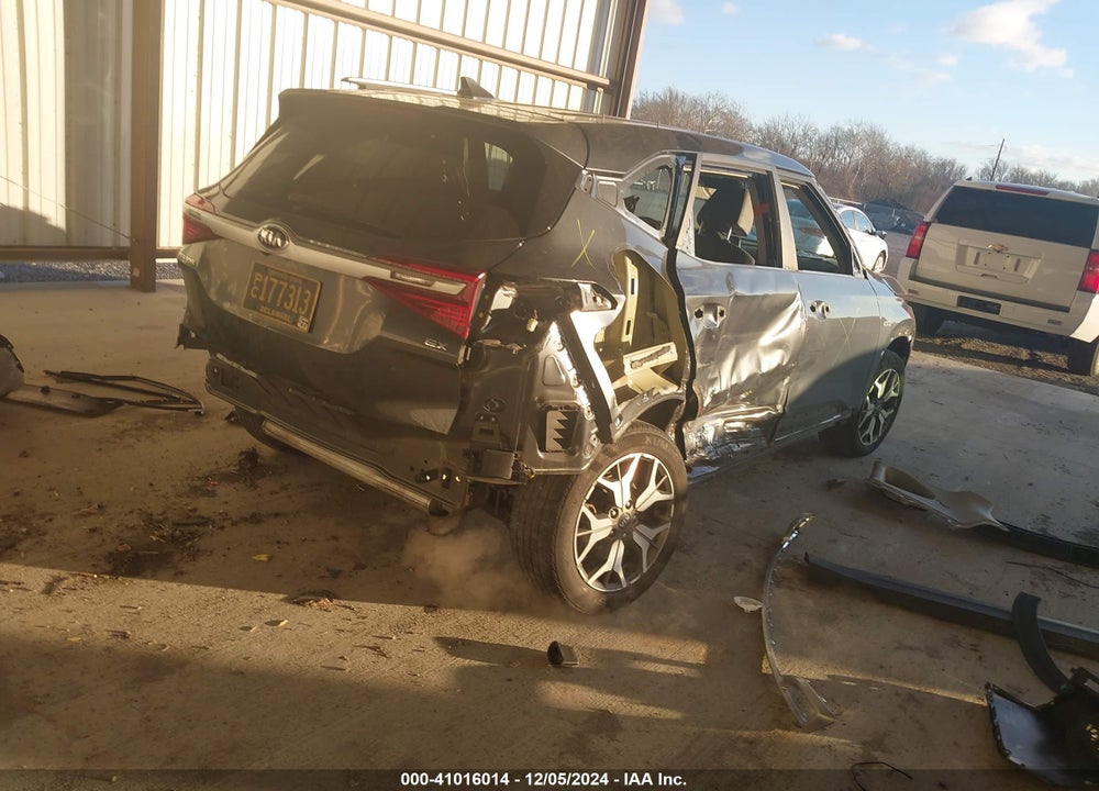2021 KIA SELTOS EX VIN: KNDERCAA1M7211063