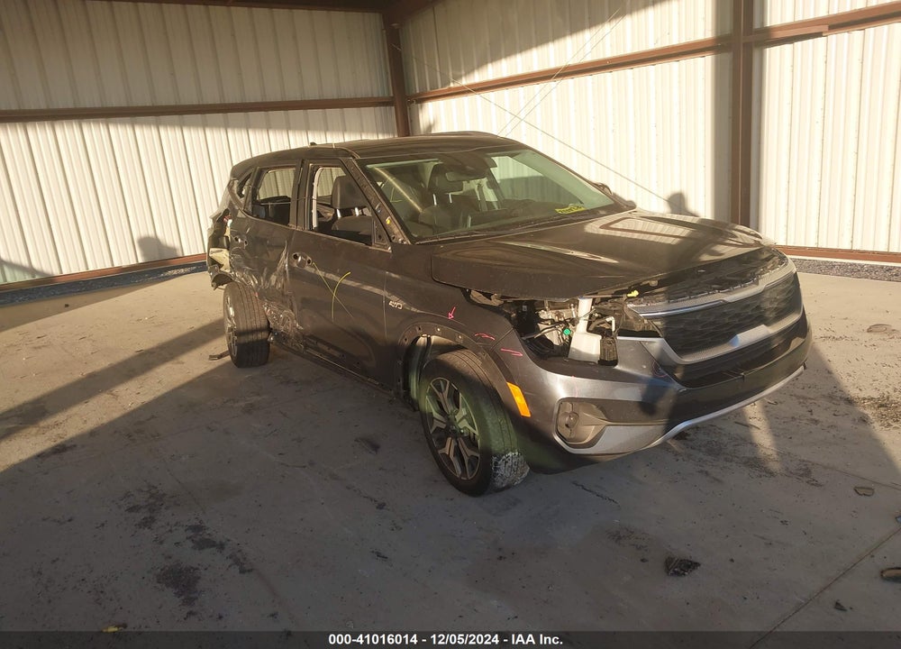 2021 KIA SELTOS EX VIN: KNDERCAA1M7211063
