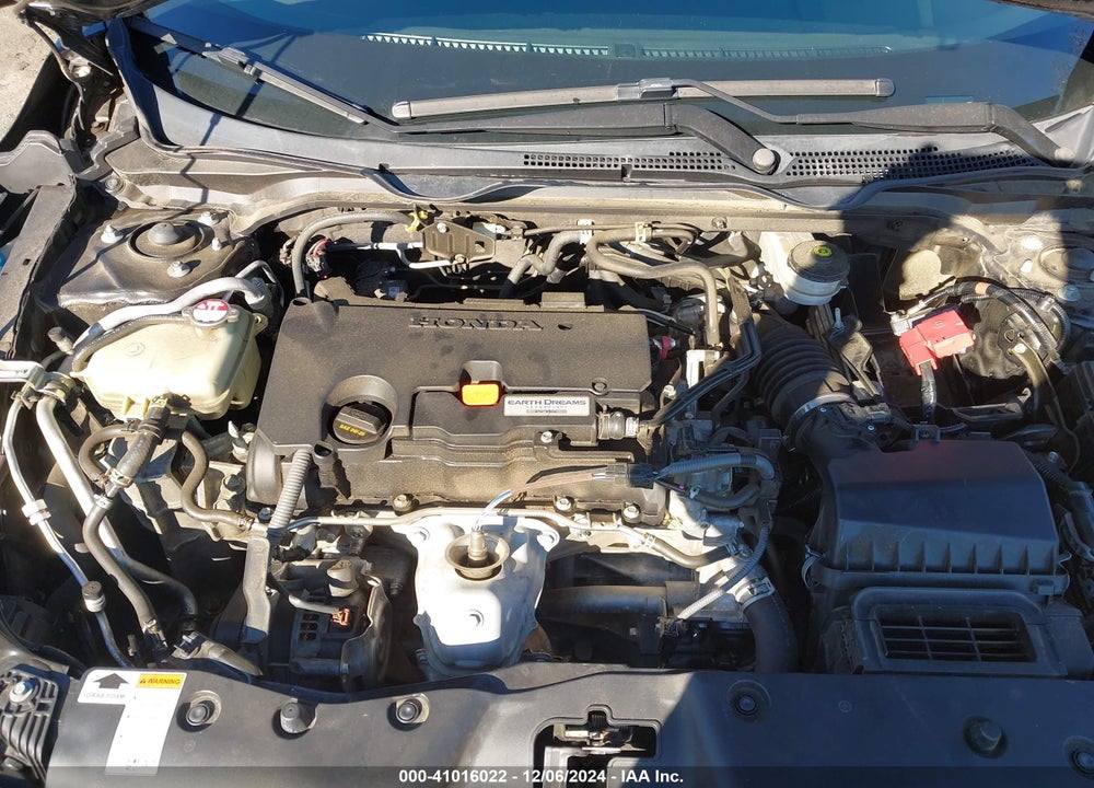 2018 HONDA CIVIC VIN: 19XFC2F5XJE041454